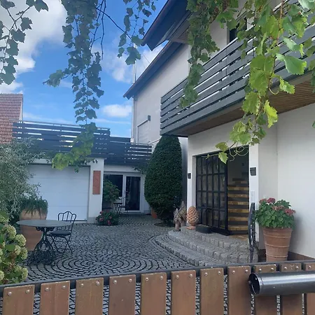 Bienenstube Venningen